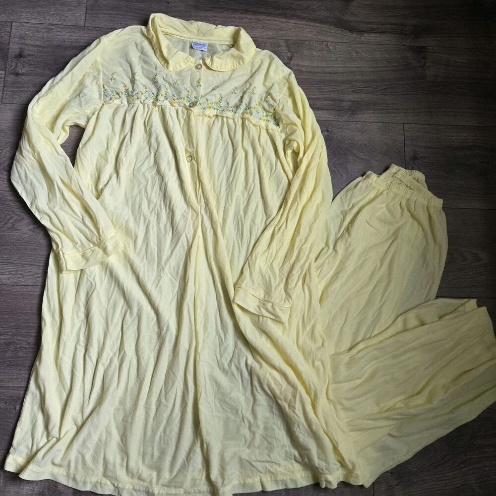 Vintage Carole Pajama Set XL Fits Smaller Yellow Floral Cottagecore Coquette